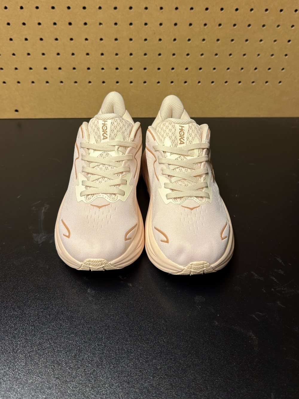 Hoka Clifton 10 Sand Womens Size 6.5 / 7.5 - Picture 2 of 6